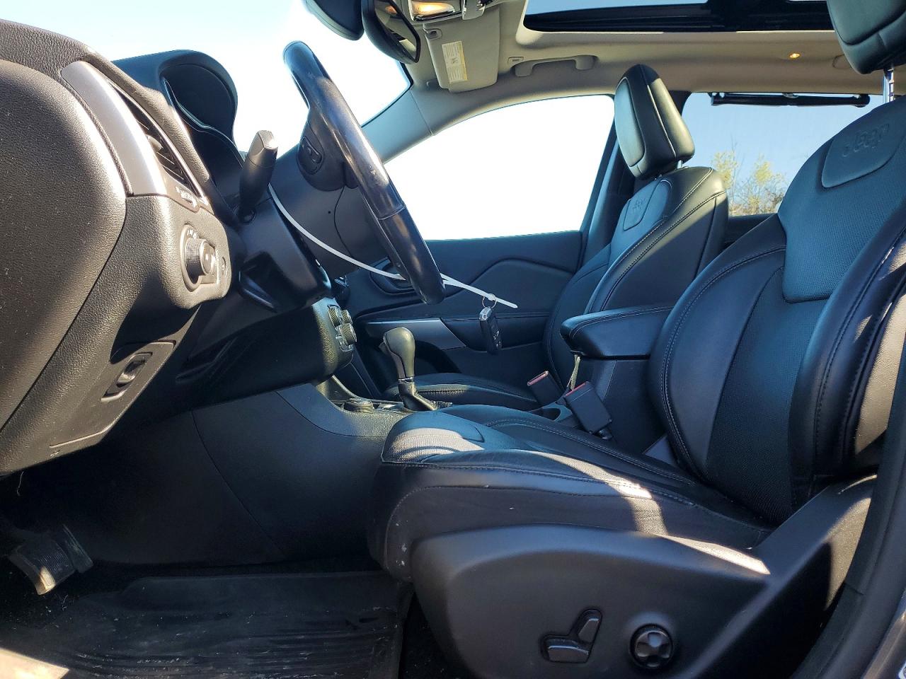 2019 JEEP CHEROKEE LIMITED 4X4