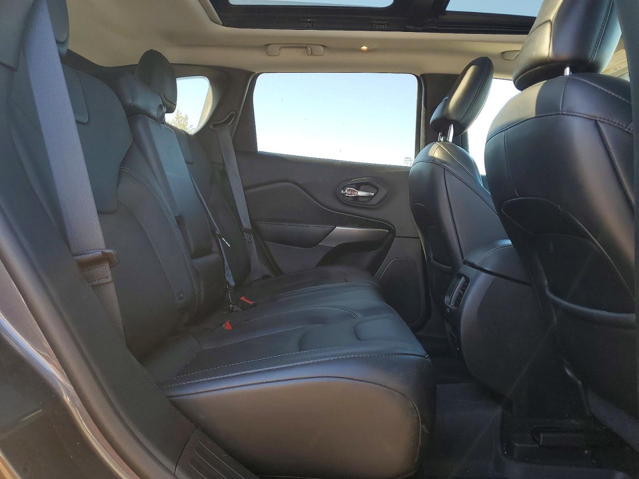 2019 JEEP CHEROKEE LIMITED 4X4