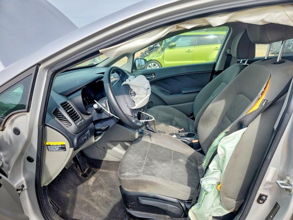 2016 KIA FORTE