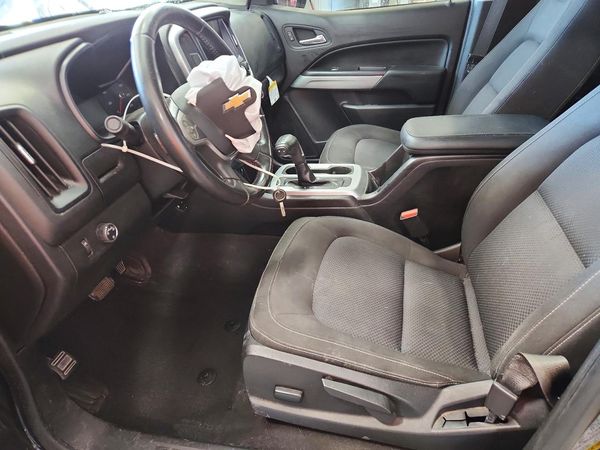 2019 CHEVROLET COLORADO LT