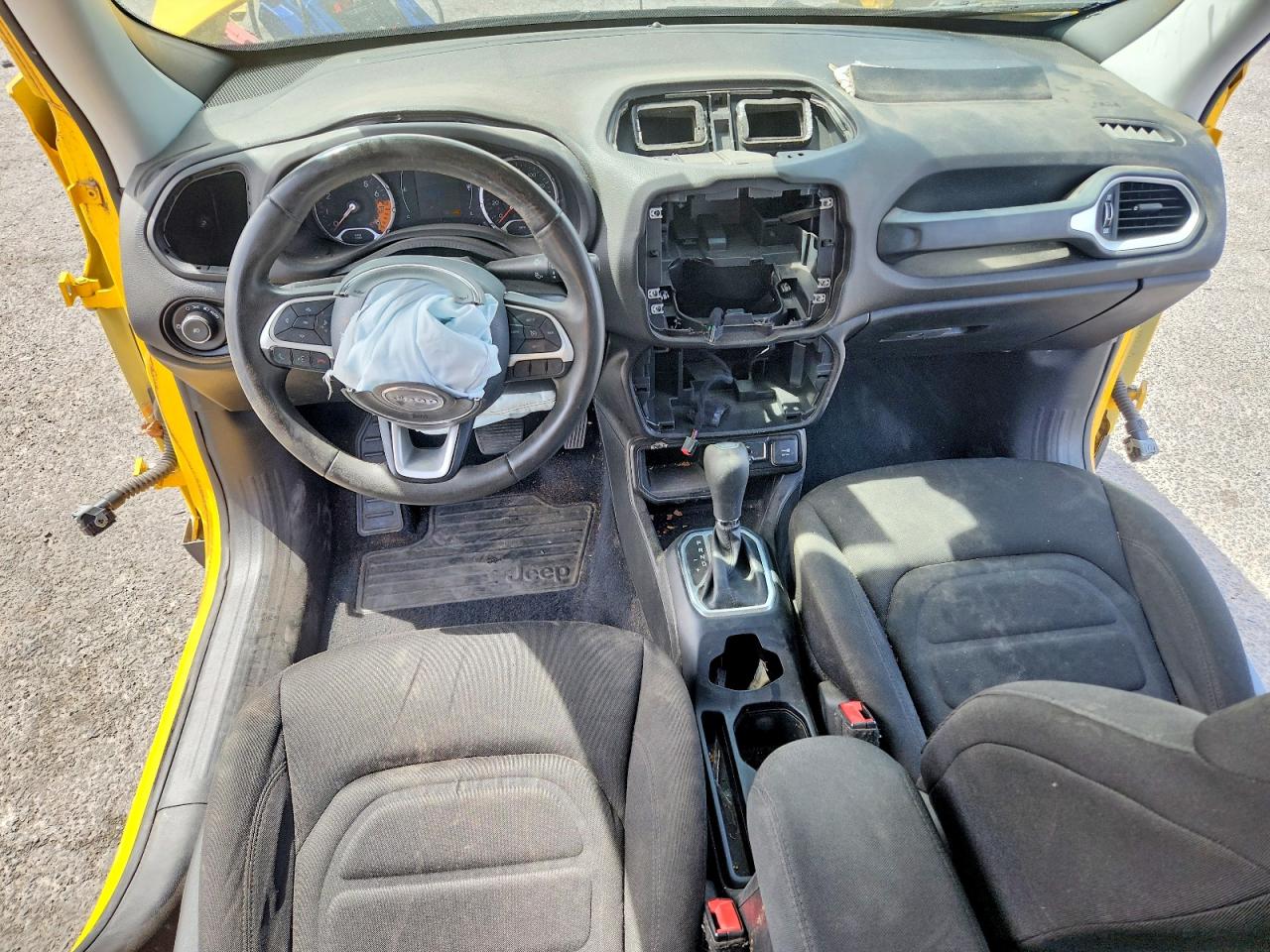 2018 JEEP RENEGADE LATITUDE 4X2