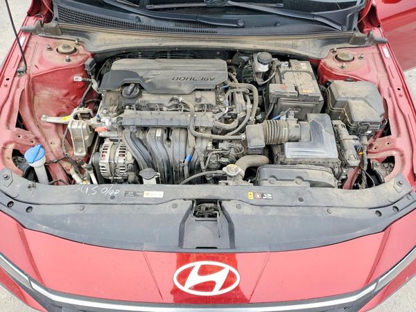 2024 HYUNDAI ELANTRA