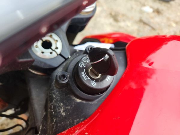 2026 DUCATI STREETFIGH — KEYF
