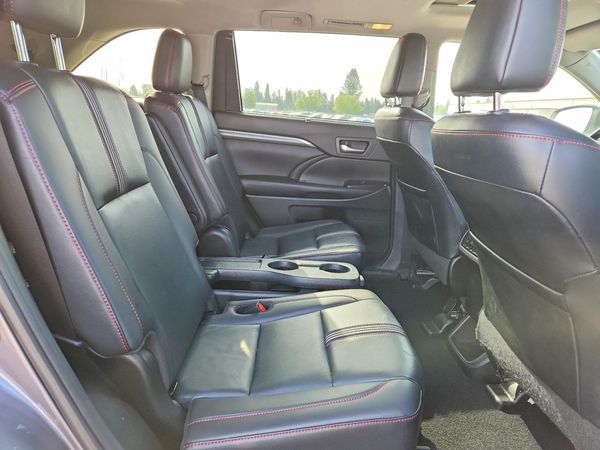 2019 TOYOTA HIGHLANDER SE/XLE