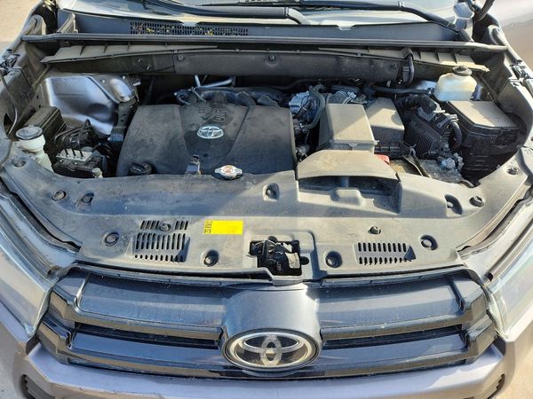 2019 TOYOTA HIGHLANDER SE/XLE