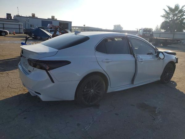 2023 TOYOTA CAMRY