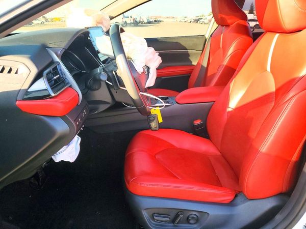 2023 TOYOTA CAMRY