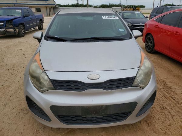 2013 KIA RIO