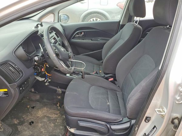 2013 KIA RIO
