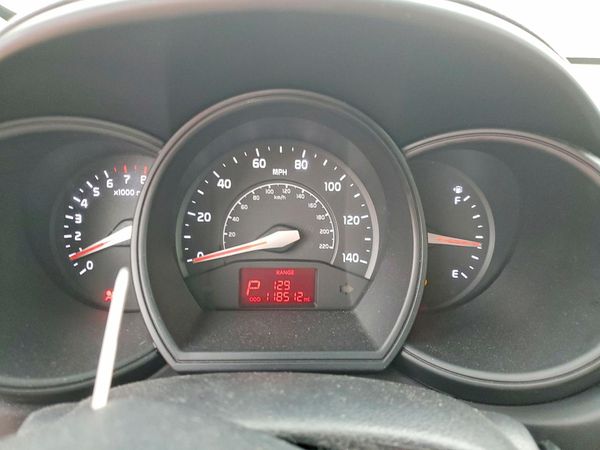 2013 KIA RIO