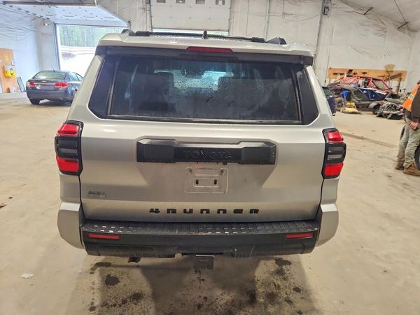 2025 TOYOTA 4RUNNER