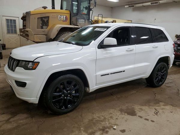 2022 JEEP GRAND CHEROKEE