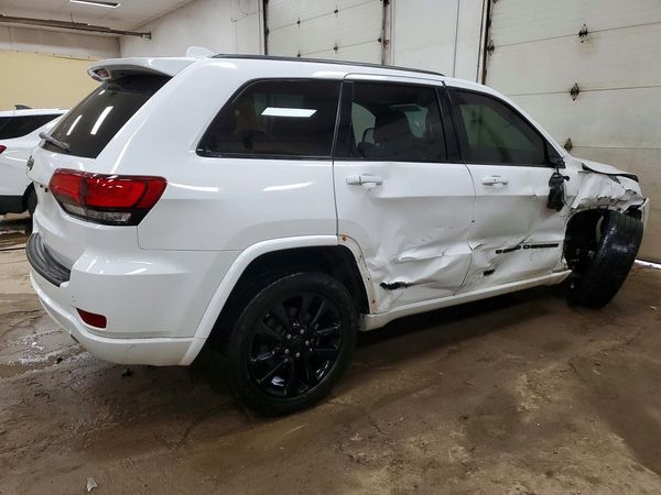 2022 JEEP GRAND CHEROKEE