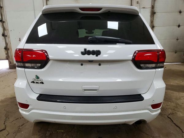 2022 JEEP GRAND CHEROKEE