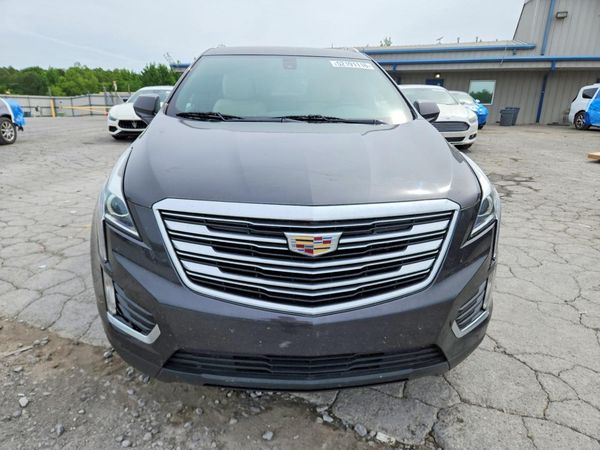 2017 CADILLAC XT5 Base