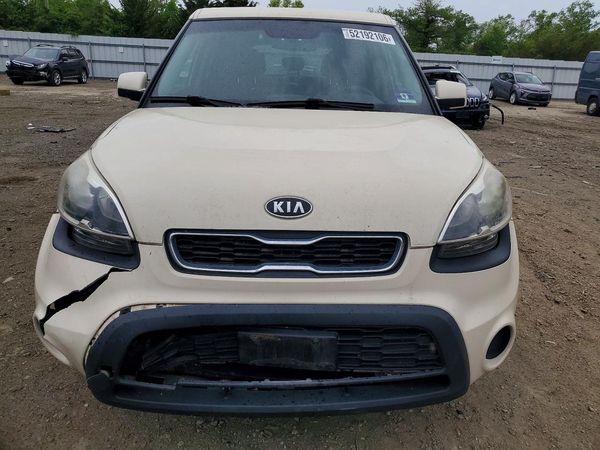 2012 KIA SOUL GL