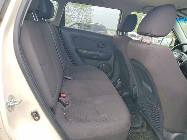 2012 KIA SOUL GL