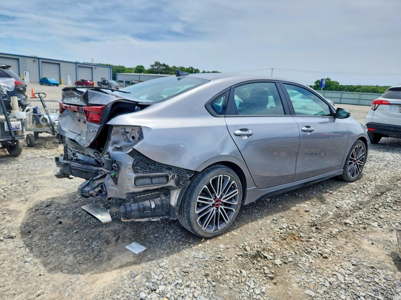 2023 KIA FORTE GT