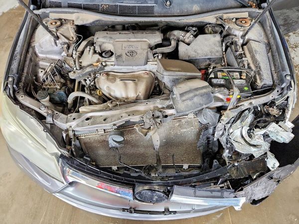 2016 TOYOTA CAMRY