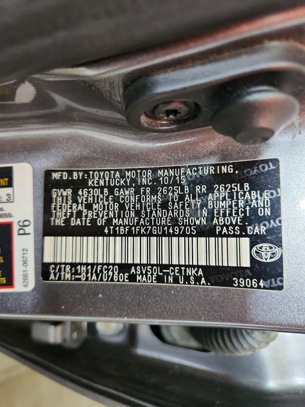 2016 TOYOTA CAMRY