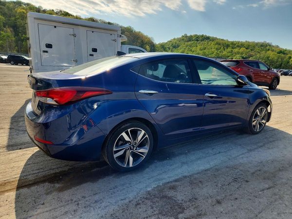 2015 HYUNDAI ELANTRA GLS(Middle)