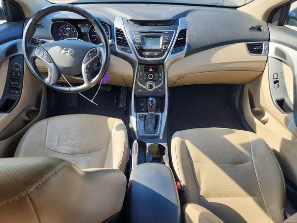 2015 HYUNDAI ELANTRA GLS(Middle)