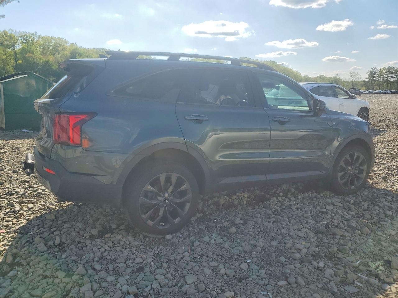 2022 KIA SORENTO EX