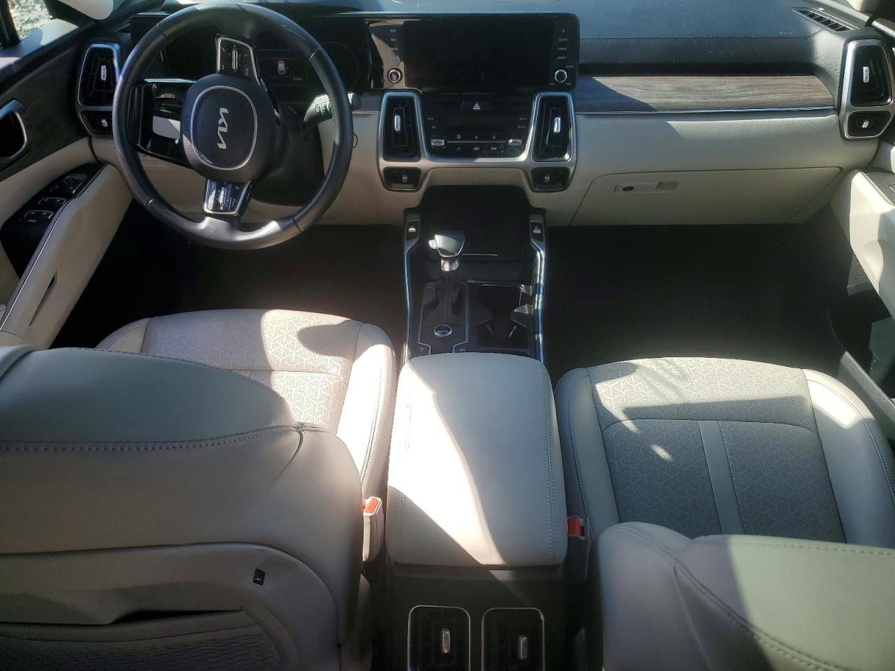 2022 KIA SORENTO EX