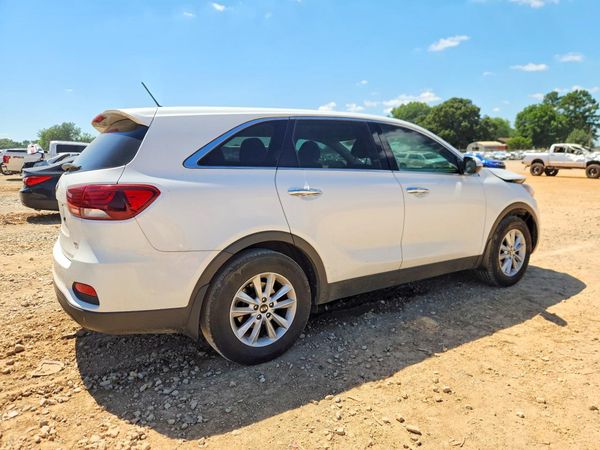 2019 KIA SORENTO L, LX, S