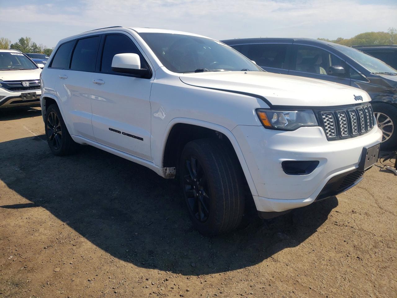 2019 JEEP GRAND CHEROKEE LAREDO 4X4
