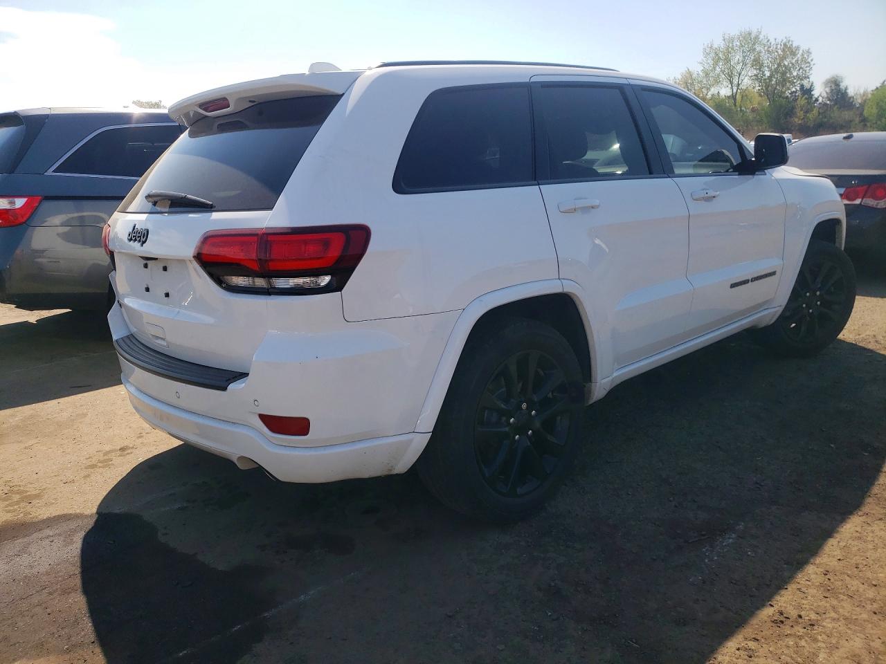 2019 JEEP GRAND CHEROKEE LAREDO 4X4