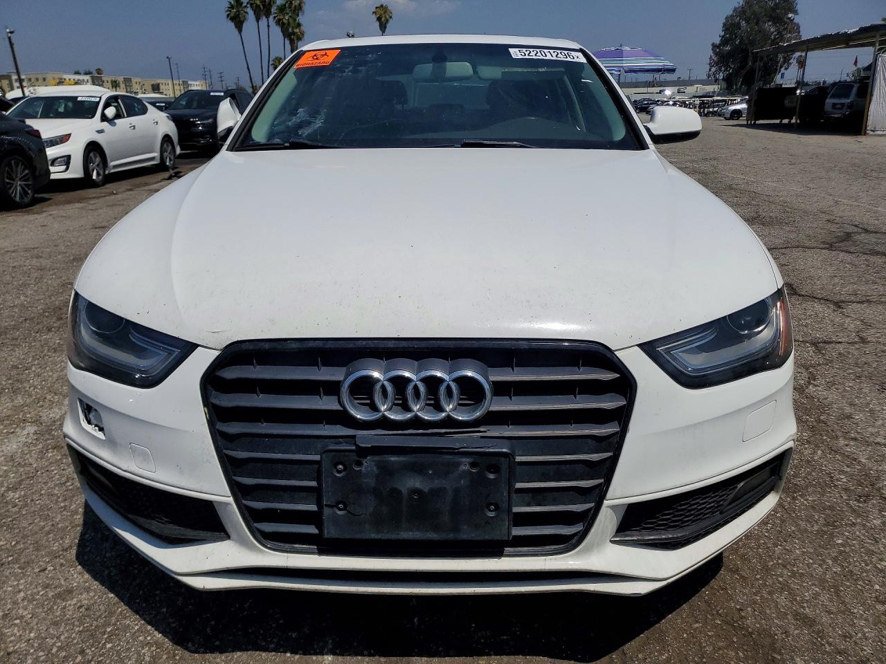 2016 AUDI A4 Premium