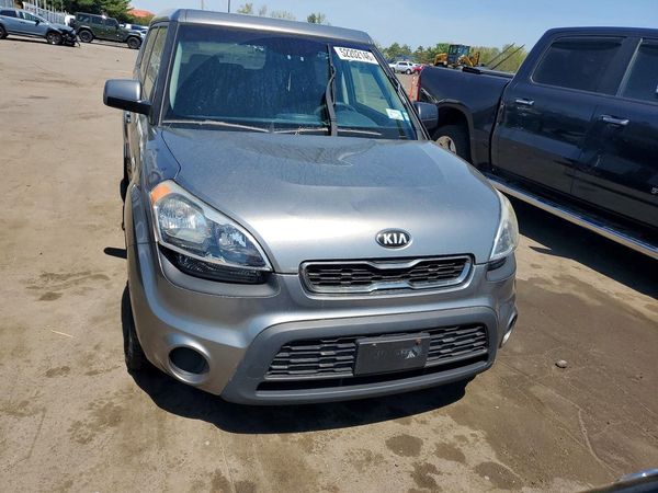 2013 KIA SOUL