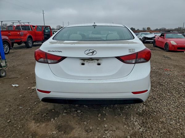 2016 HYUNDAI ELANTRA