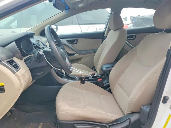 2016 HYUNDAI ELANTRA