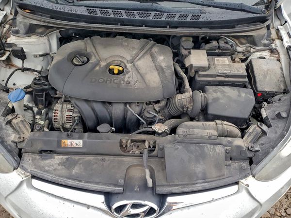2016 HYUNDAI ELANTRA