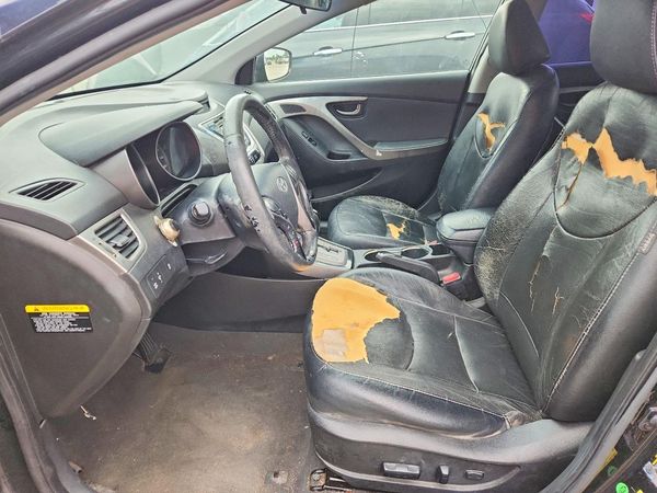 2013 HYUNDAI ELANTRA