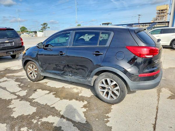 2015 KIA SPORTAGE GL - Middle-low