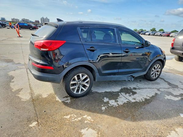 2015 KIA SPORTAGE GL - Middle-low