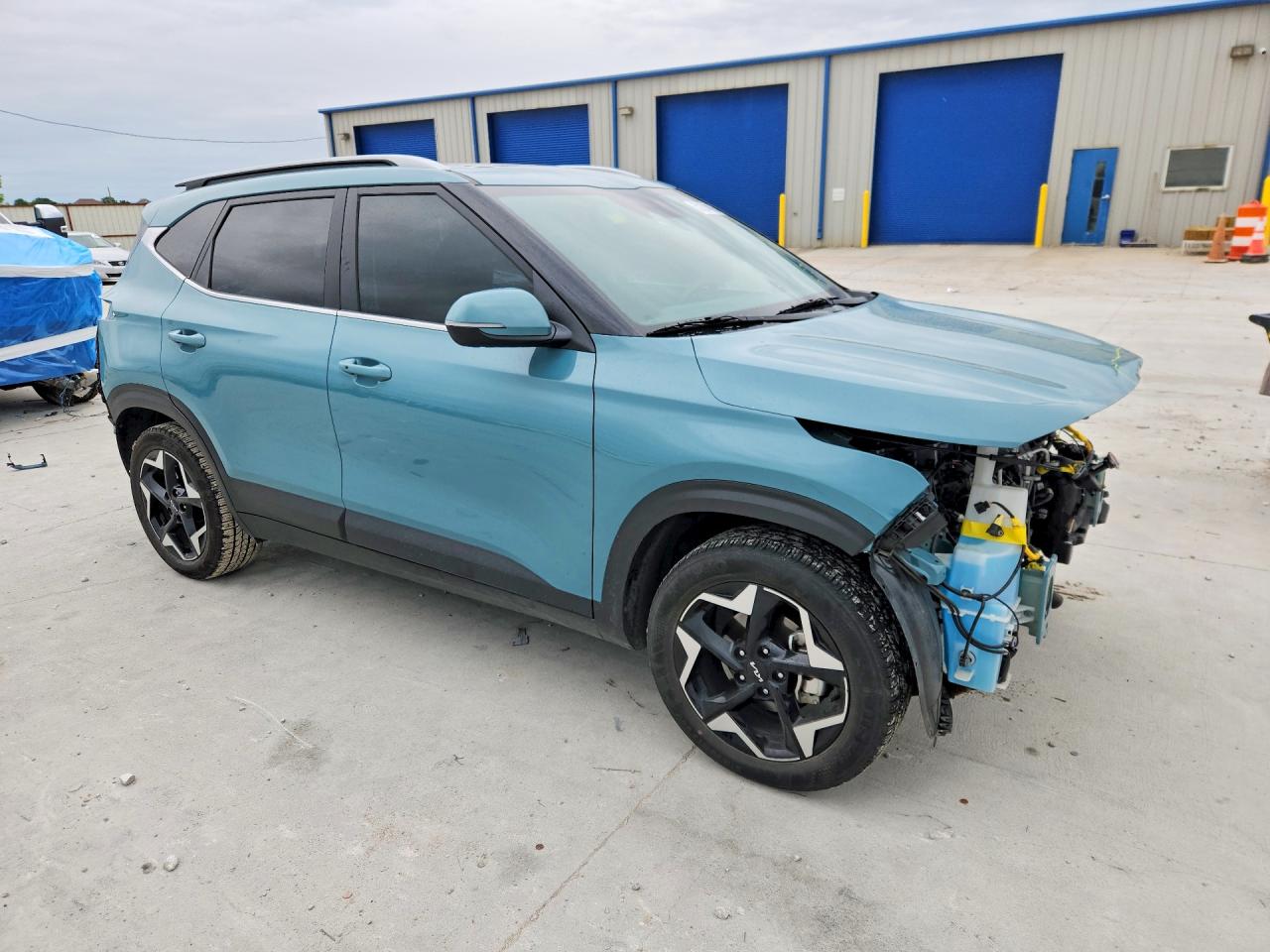 2025 KIA SELTOS EX