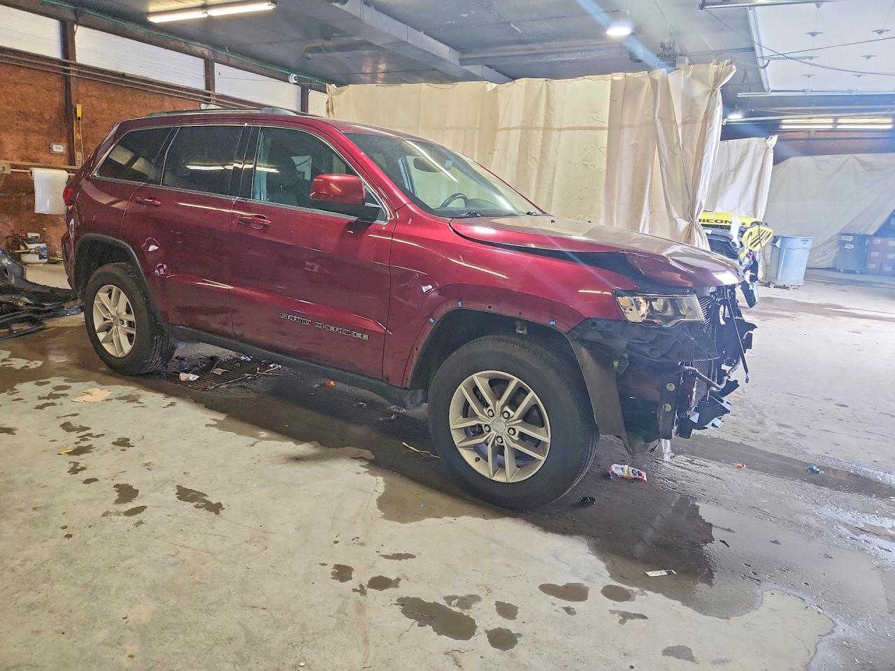 2018 JEEP GRAND CHEROKEE LAREDO 4X4