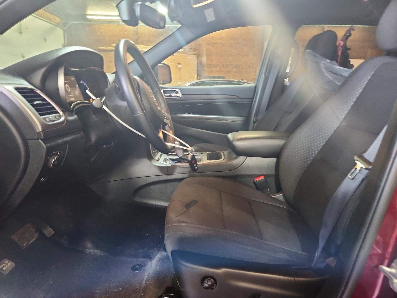 2018 JEEP GRAND CHEROKEE LAREDO 4X4