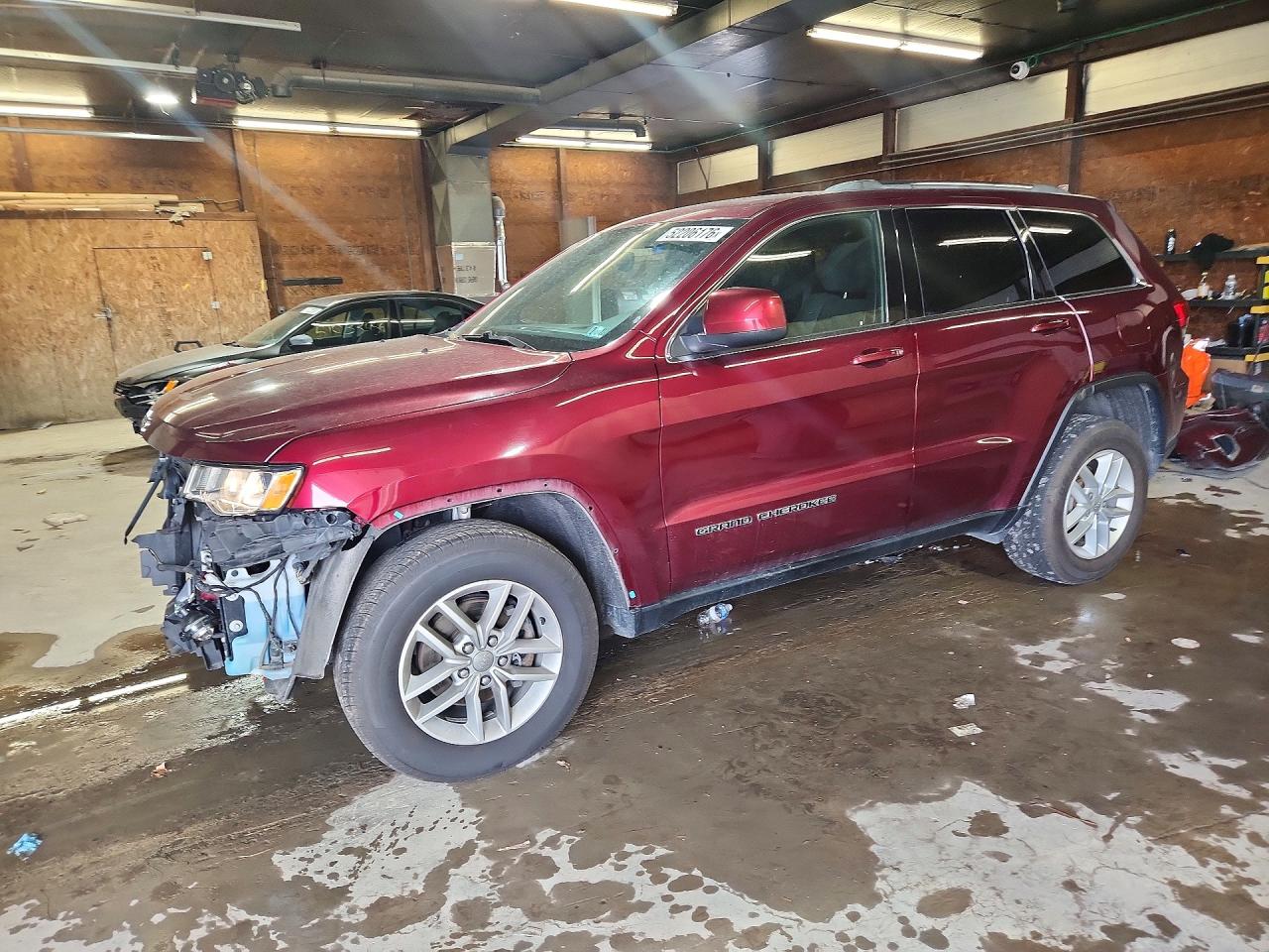 2018 JEEP GRAND CHEROKEE LAREDO 4X4
