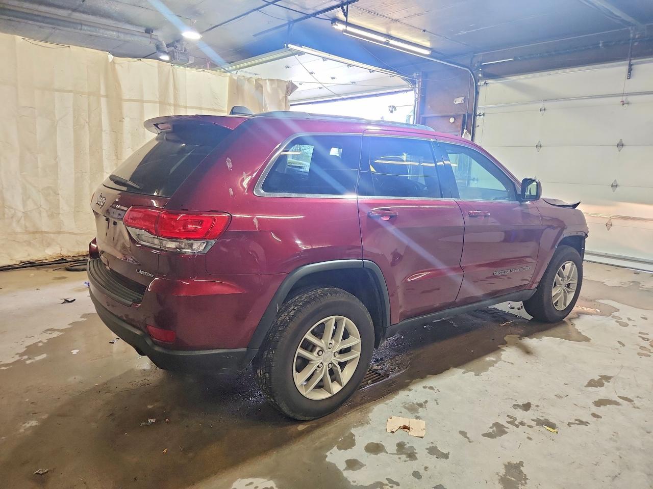 2018 JEEP GRAND CHEROKEE LAREDO 4X4