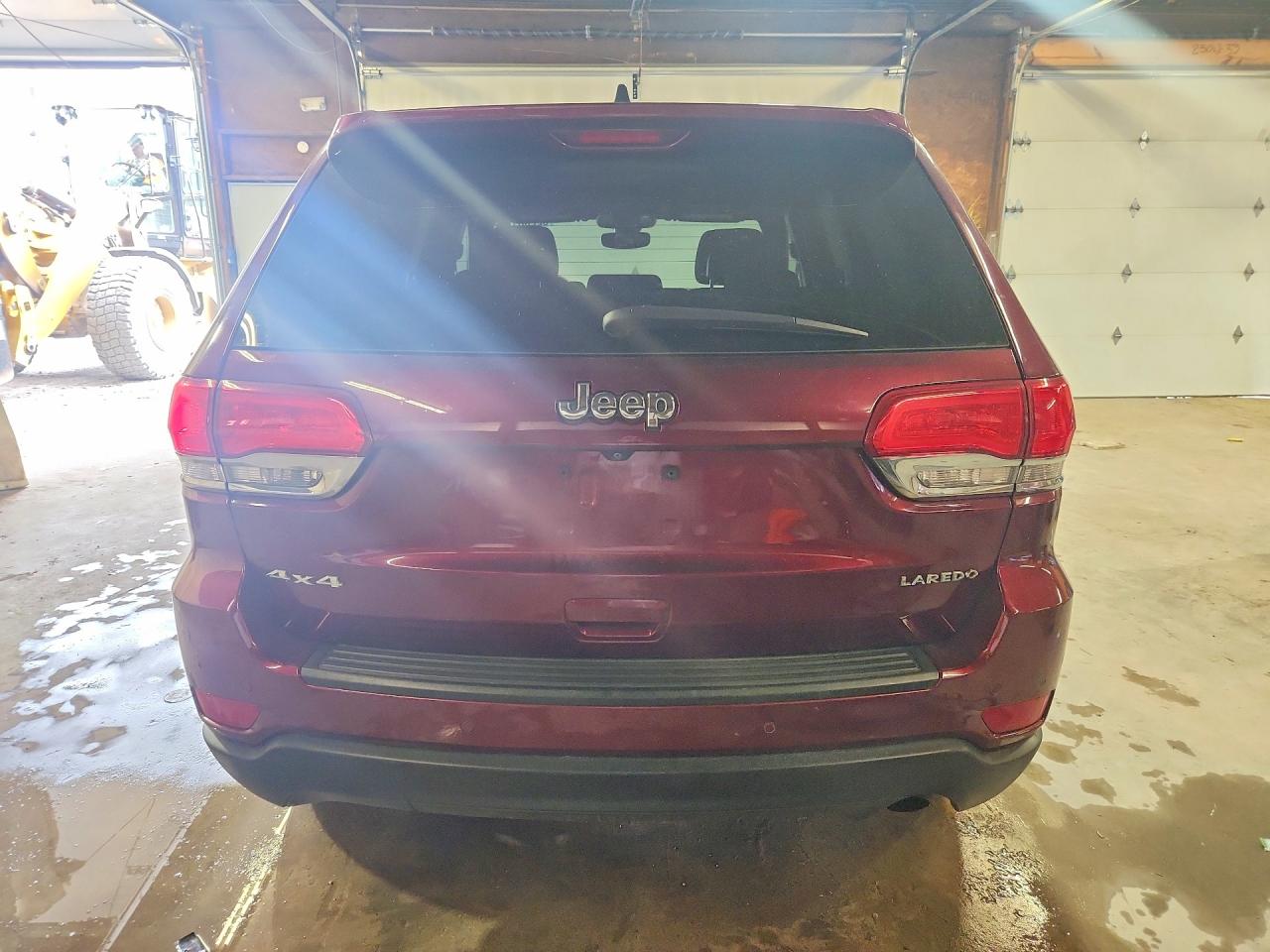 2018 JEEP GRAND CHEROKEE LAREDO 4X4