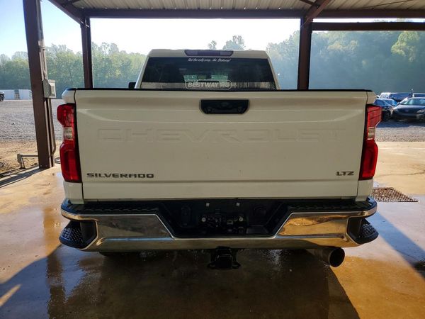 2023 CHEVROLET SILVERADO LTZ
