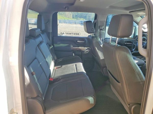 2023 CHEVROLET SILVERADO LTZ