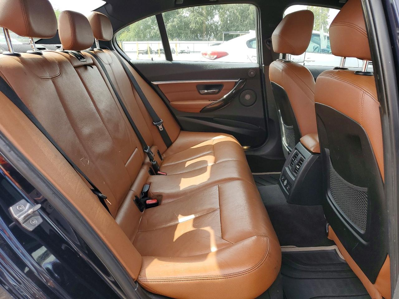2016 BMW 328