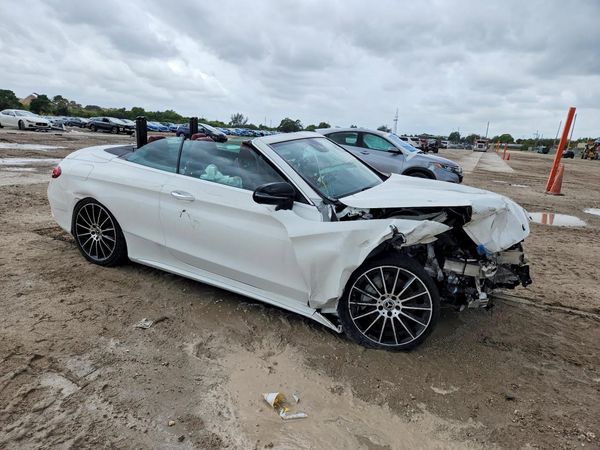 2023 MERCEDES-BENZ C C300