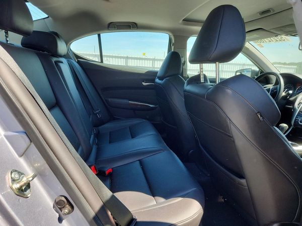2015 ACURA TLX Base